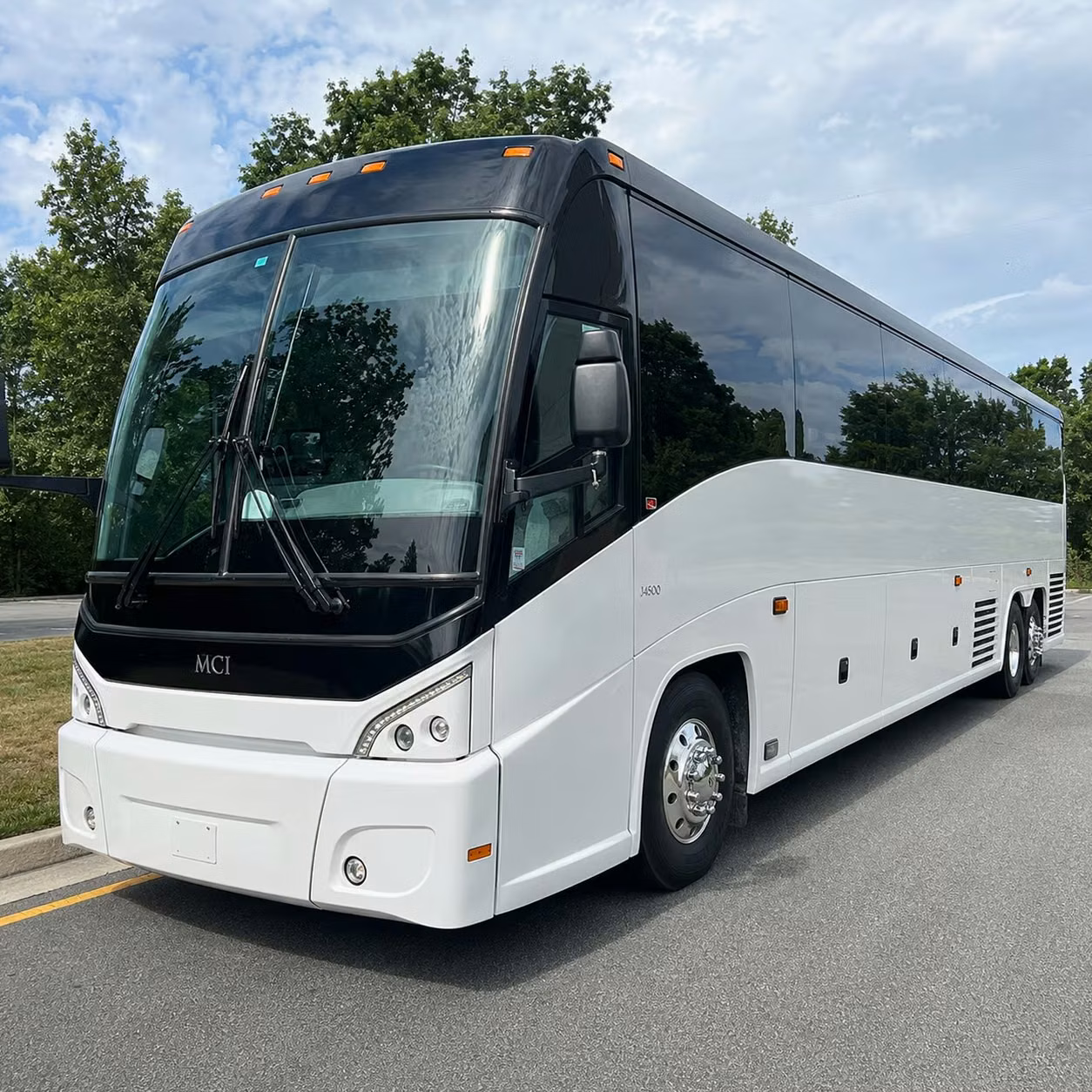 from sandy springs to the georgia coast multi day charter bus rentals for reunions and retreats