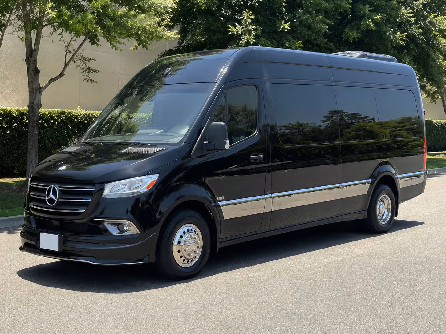 sandy springs airport transfer shuttle bus services