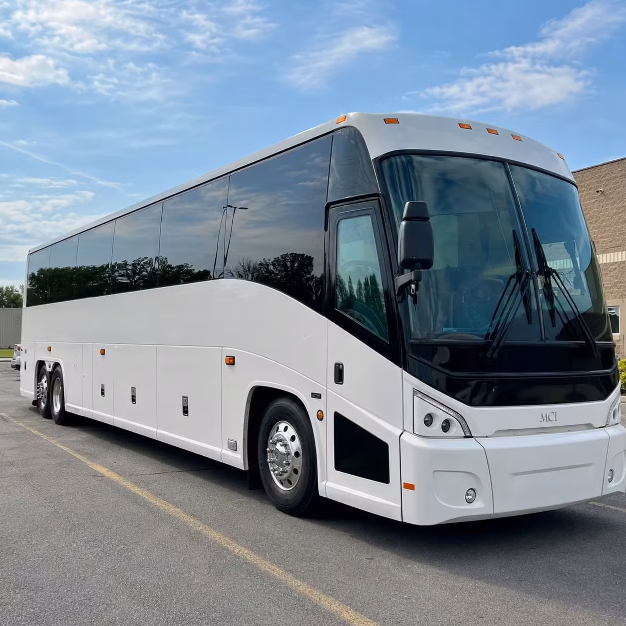 sandy springs charter bus hero 3