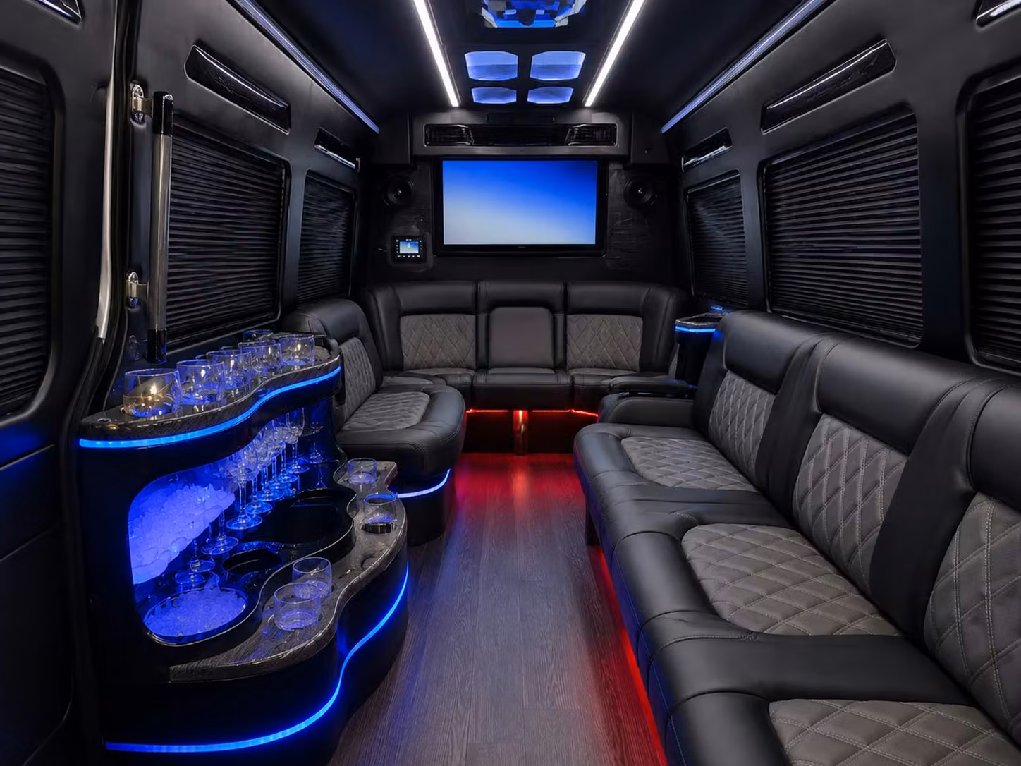 sandyspringscharterbus com can help you arrange fan bus transportation to georgia tech and college sporting events